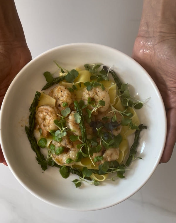 garam masala shrimp with asparagus over egg noodle